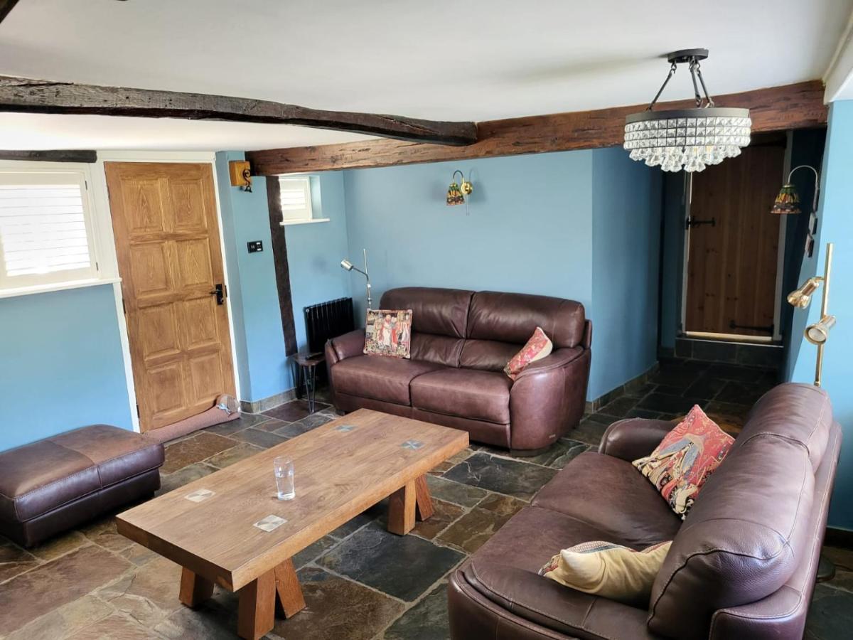 Holiday home Castle Hill On A Scheduled Monument *